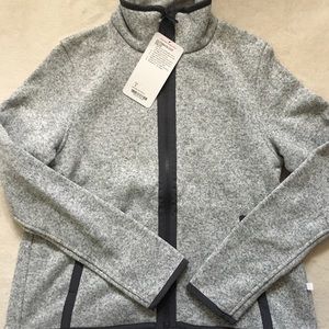 Lululemon It’s Fleecing Cold Zip Up Size 8 NWT